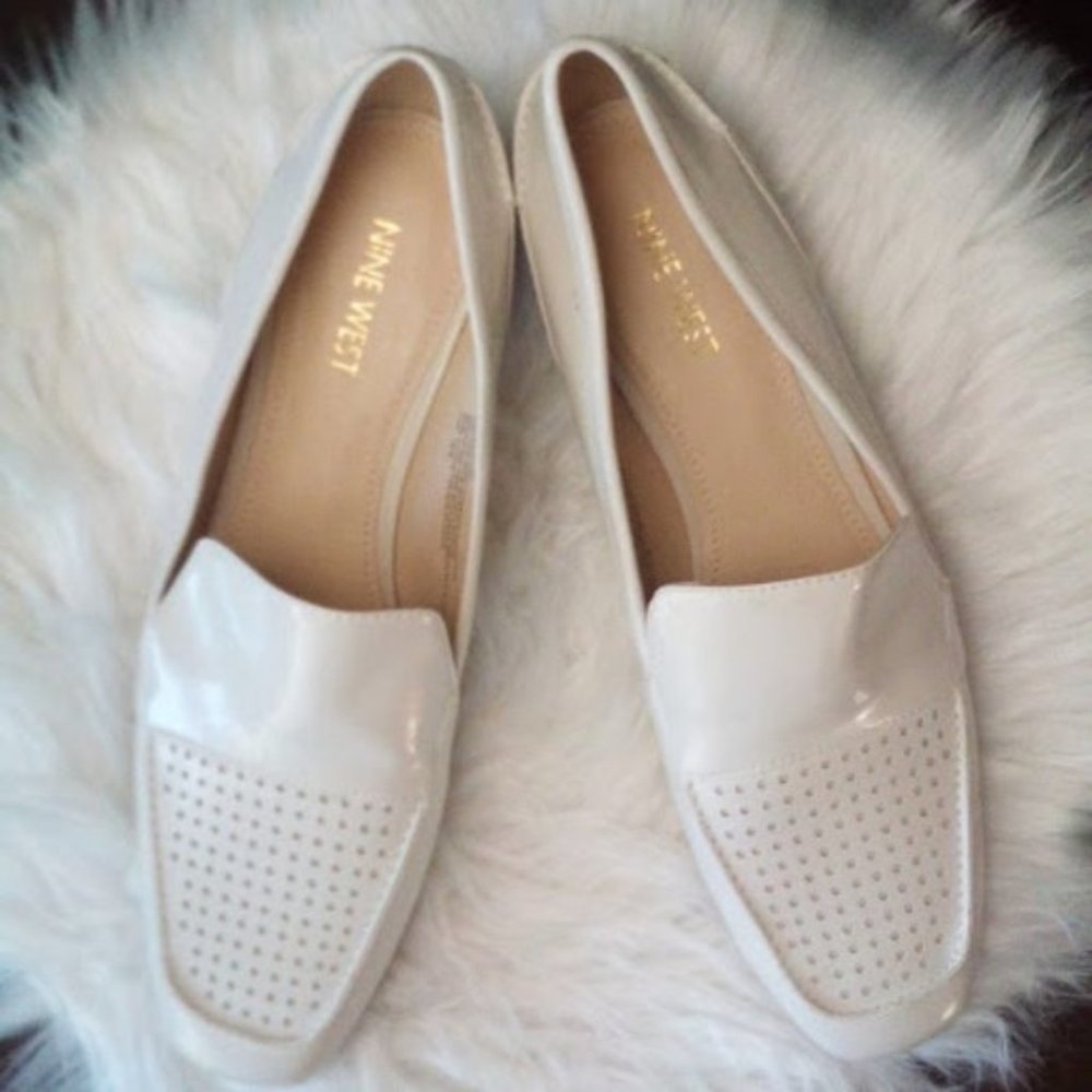 New Nine West Cream Patent Flats Loafer Slip On Shoes  Women's Size 9M